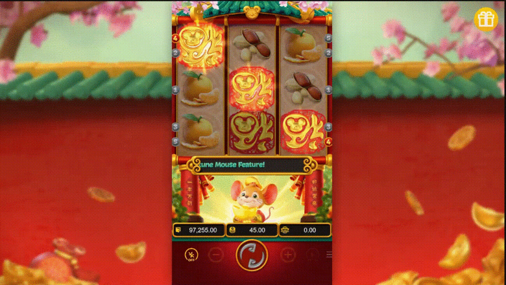 Tela de'Big Win' no jogo de slot Fortune Mouse, exibindo um prêmio crescente até 900 com fogos de artifício e moedas de ouro, ilustrando o momento de uma combinação vencedora.